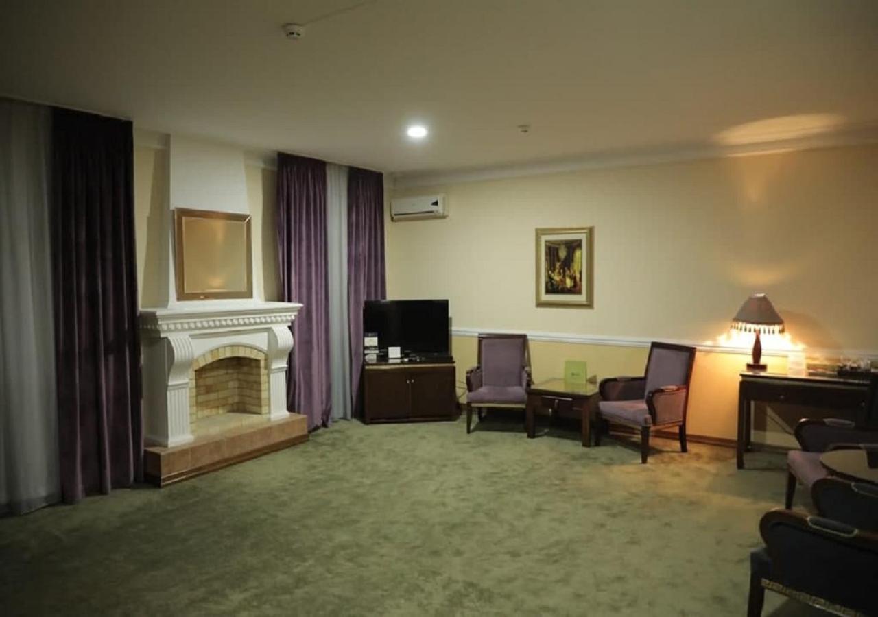 Hotel Bek Tasken Kültér fotó