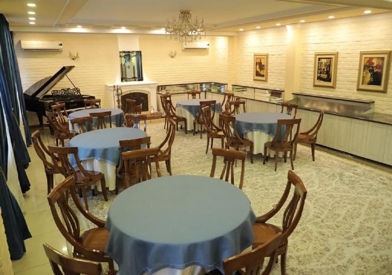 Hotel Bek Tasken Kültér fotó