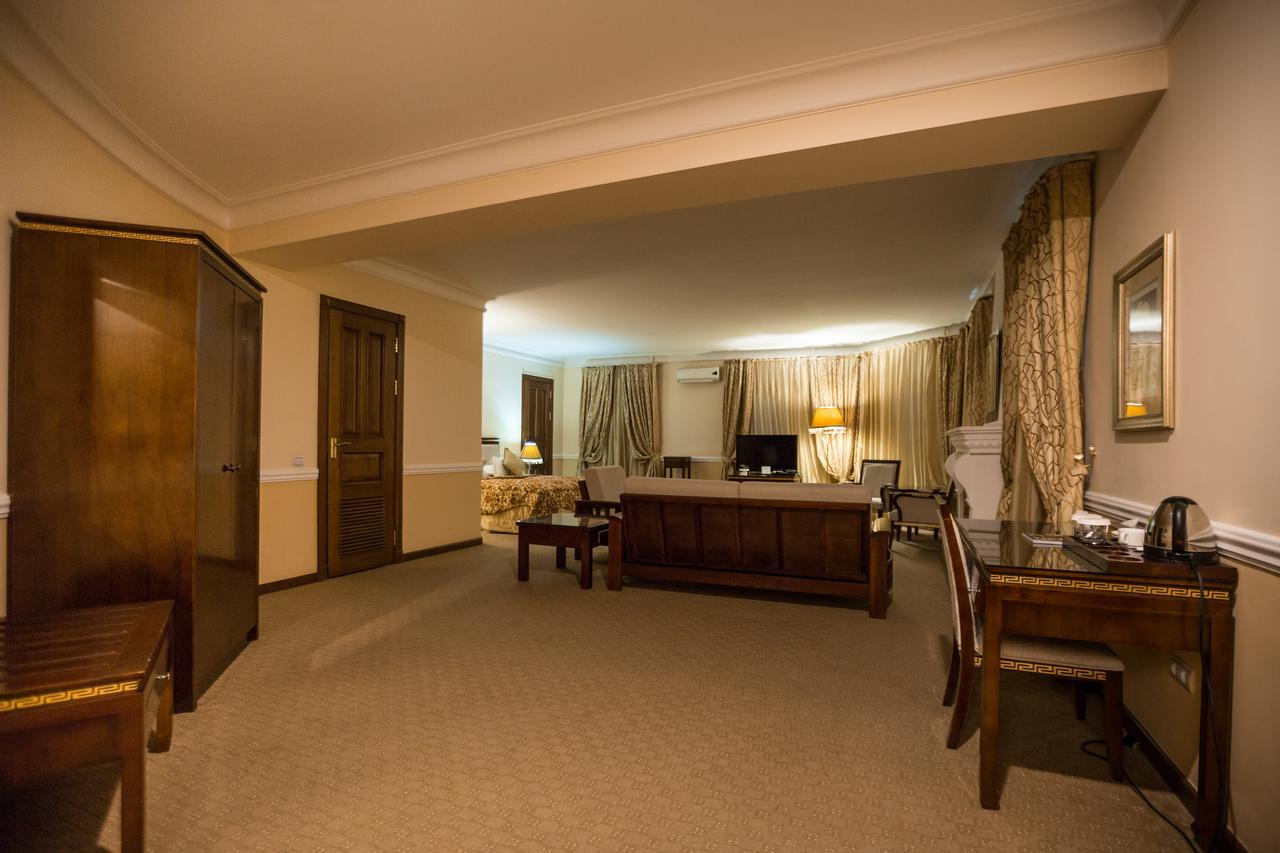 Hotel Bek Tasken Kültér fotó