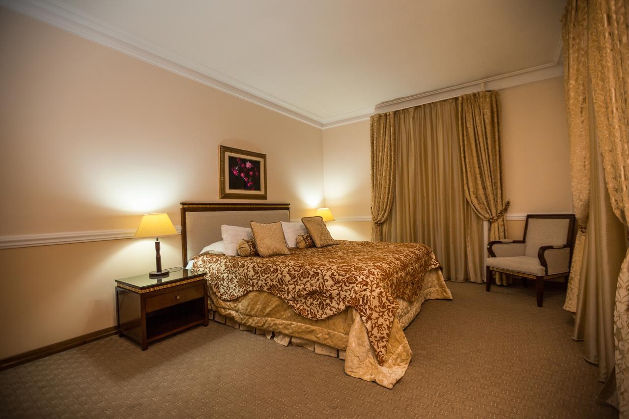Hotel Bek Tasken Kültér fotó