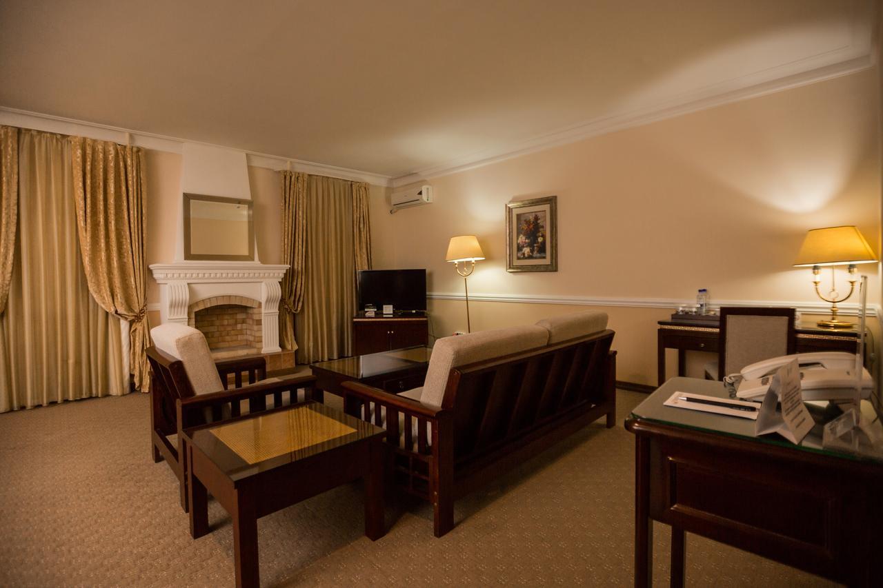 Hotel Bek Tasken Kültér fotó